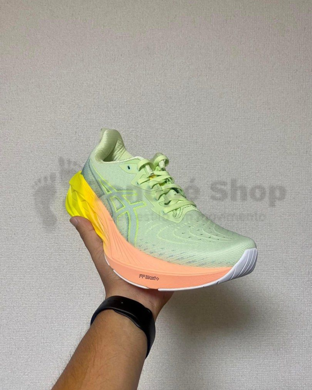 Asics NovaBlast 4 - Linha Premium