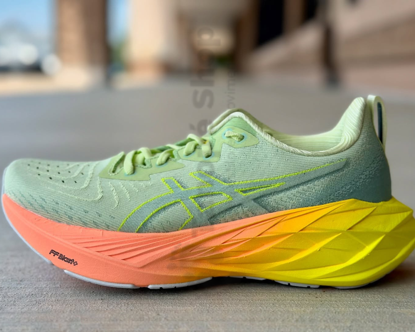 Asics NovaBlast 4 - Linha Premium