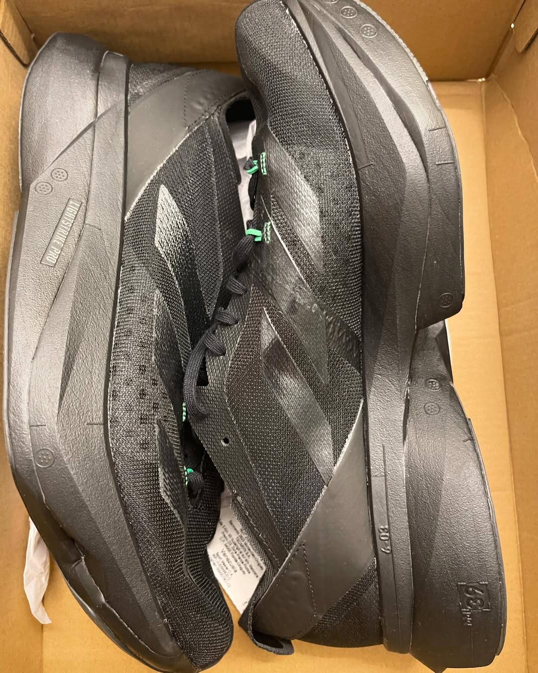 Adidas Adizero Pro 3 - Linha Premium
