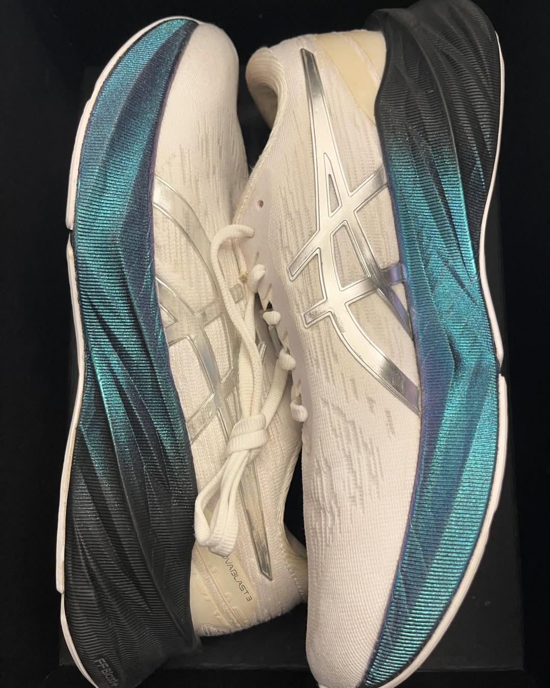 Asics NovaBlast 3 - Linha Premium