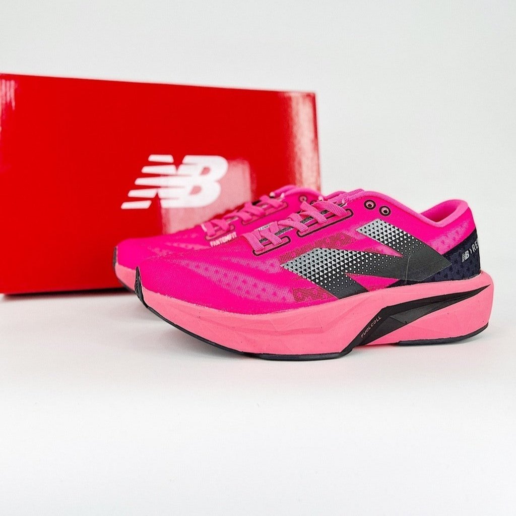 New Balance FuelCell Rebel V4 - Linha Premium