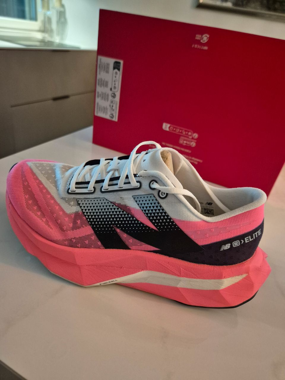 New Balance SC Elite v4 - Linha Premium