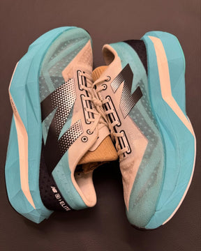New Balance SC Elite v4 - Linha Premium