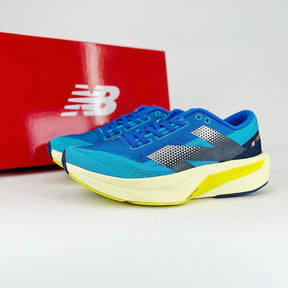 New Balance FuelCell Rebel V4 - Linha Premium