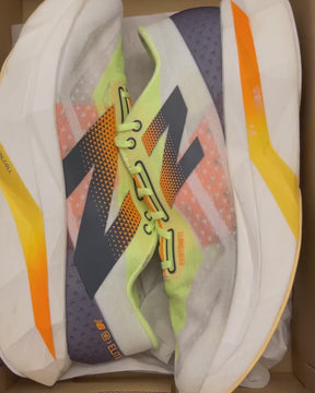New Balance SC Elite v4 - Linha Premium